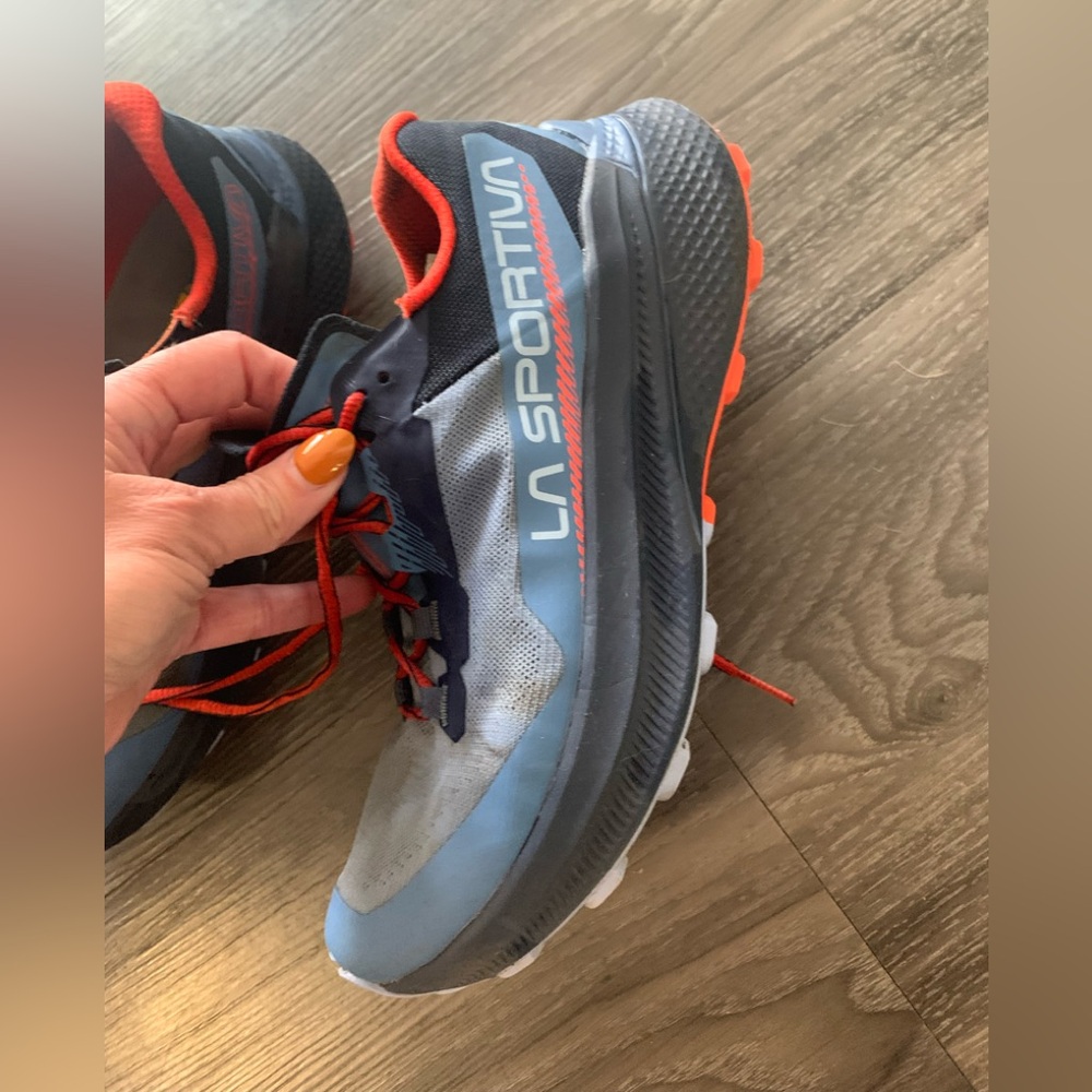 La Sportiva Prodigio trail runners
